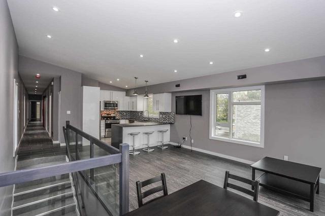 761 Elizabeth St, House detached with 8 bedrooms, 10 bathrooms and 4 parking in London ON | Image 4