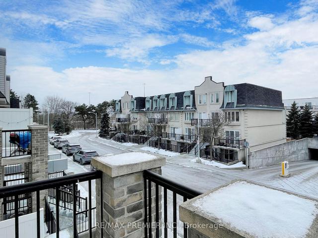 2152 - 105 George Appleton Way, Townhouse with 4 bedrooms, 2 bathrooms and 2 parking in Toronto ON | Image 35
