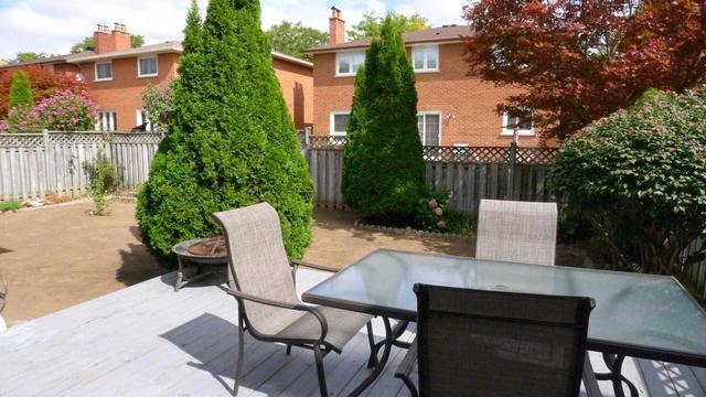 1711 Greenvale Cres N, House detached with 4 bedrooms, 5 bathrooms and 6 parking in Pickering ON | Image 35