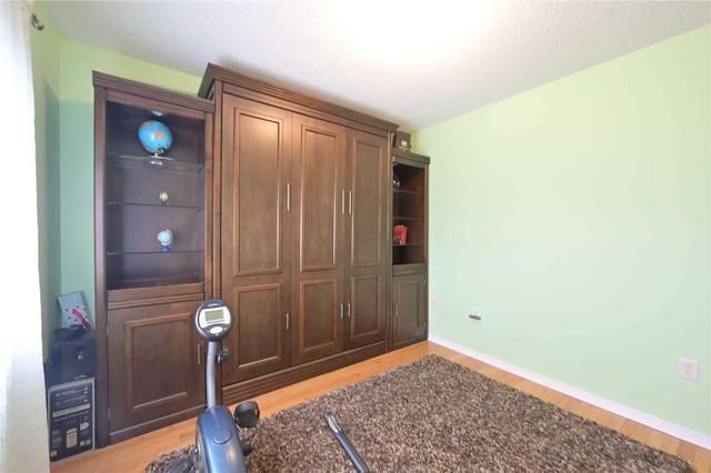 112 Nathan Cres, House detached with 3 bedrooms, 2 bathrooms and 5 parking in Barrie ON | Image 16