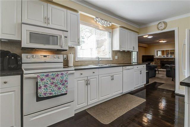 1459 Willowdown Rd, House detached with 4 bedrooms, 4 bathrooms and 6 parking in Oakville ON | Image 9