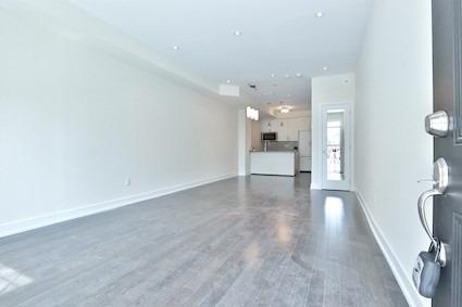 th53 - 220 Brandon Ave, House attached with 3 bedrooms, 3 bathrooms and 1 parking in Toronto ON | Image 9