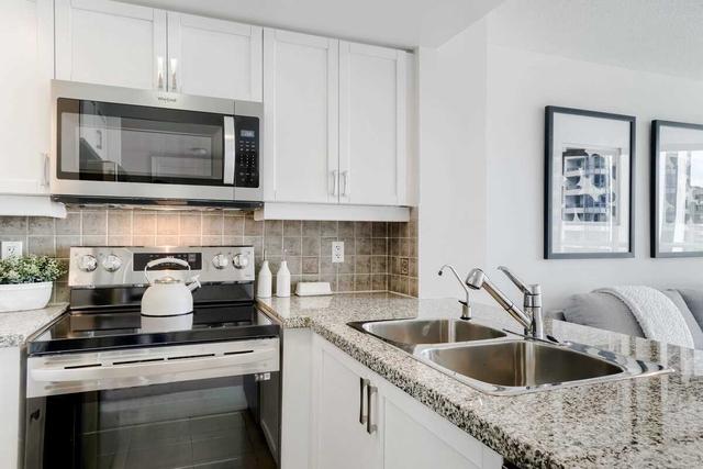 1709 - 10 Northtown Way, Condo with 1 bedrooms, 1 bathrooms and 1 parking in Toronto ON | Image 2