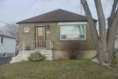 80 Holmstead Ave, House detached with 2 bedrooms, 1 bathrooms and 4 parking in Toronto ON | Image 1