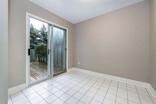18 - 165 Kozlov St, Townhouse with 3 bedrooms, 4 bathrooms and 1 parking in Barrie ON | Image 10