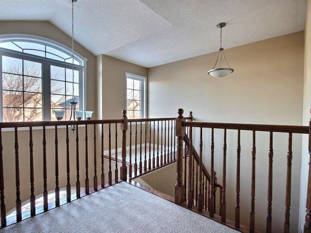 311 Amita Cres, House detached with 4 bedrooms, 5 bathrooms and 4 parking in Ottawa ON | Image 12