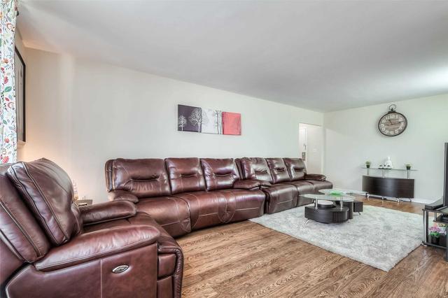 2508 - 5 Massey Sq, Condo with 2 bedrooms, 1 bathrooms and 1 parking in Toronto ON | Image 21
