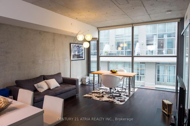 706 - 25 Oxley St, Condo with 2 bedrooms, 2 bathrooms and 0 parking in Toronto ON | Image 4