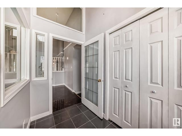 252 Ormsby Rd E Nw, House detached with 5 bedrooms, 3 bathrooms and 6 parking in Edmonton AB | Image 3