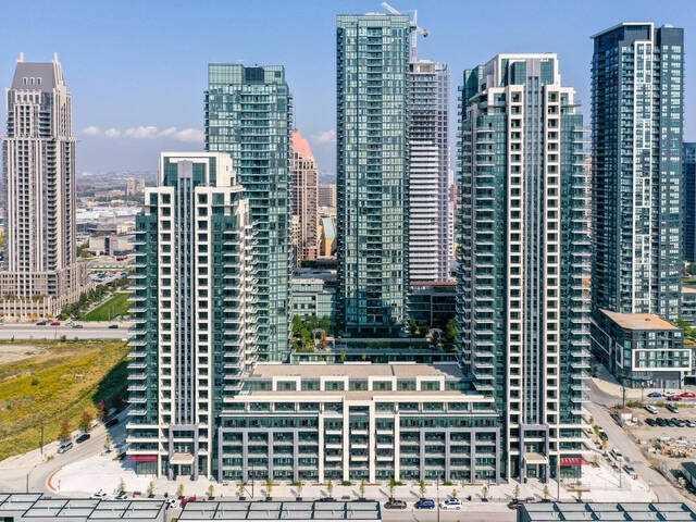 lph5 - 4055 Parkside Village Dr, Condo with 2 bedrooms, 2 bathrooms and 1 parking in Mississauga ON | Image 6