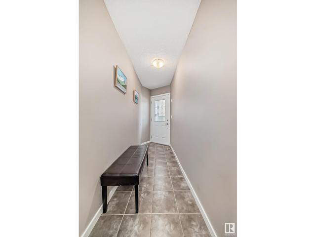 16735 60 St Nw, House semidetached with 4 bedrooms, 3 bathrooms and null parking in Edmonton AB | Image 2