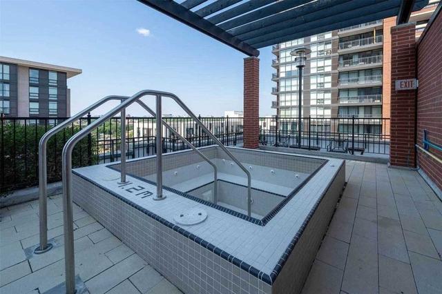 2304 - 830 Lawrence Ave W, Condo with 1 bedrooms, 1 bathrooms and 0 parking in Toronto ON | Image 8