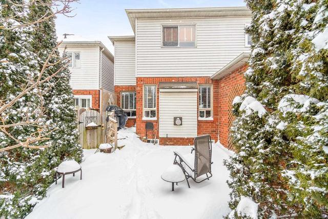 18 Emslie St, House semidetached with 3 bedrooms, 3 bathrooms and 2 parking in Halton Hills ON | Image 30