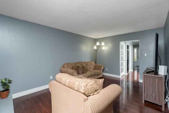 14 Greenwich Circ, Townhouse with 3 bedrooms, 3 bathrooms and 2 parking in Brampton ON | Image 5