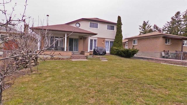 364 Fiona Terr, House detached with 3 bedrooms, 3 bathrooms and 6 parking in Mississauga ON | Image 23