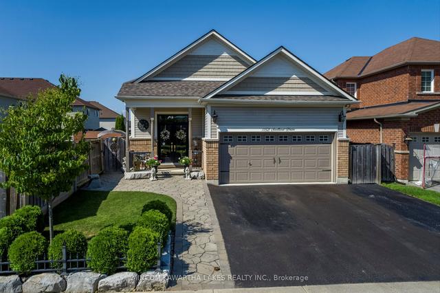 1152 Scollard Dr, House detached with 2 bedrooms, 3 bathrooms and 4 parking in Peterborough ON | Image 1