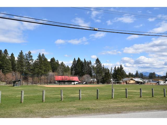 205 307th Avenue, House detached with 3 bedrooms, 1 bathrooms and null parking in Kimberley BC | Image 19