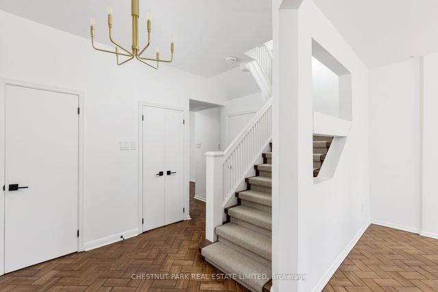 70 Roxborough St W, House semidetached with 4 bedrooms, 4 bathrooms and 2 parking in Toronto ON | Image 23