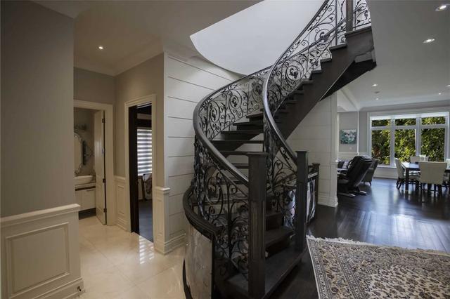 155 Ruggles Ave, House detached with 4 bedrooms, 7 bathrooms and 6 parking in Richmond Hill ON | Image 5