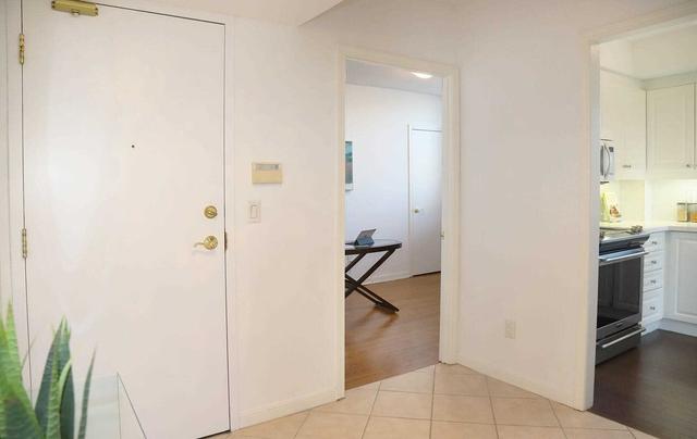 701 - 1801 Bayview Ave, Condo with 3 bedrooms, 2 bathrooms and 1 parking in Toronto ON | Image 23