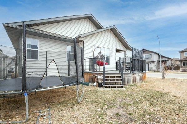 80 Sutherland Close, House detached with 3 bedrooms, 2 bathrooms and 2 parking in Red Deer AB | Image 43