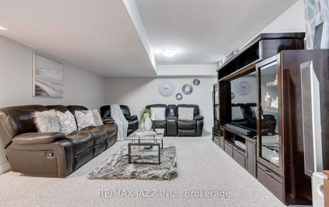 75 Farmington Cres, House semidetached with 3 bedrooms, 3 bathrooms and 6 parking in Belleville ON | Image 20