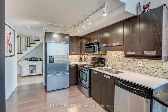 801 - 2 Fieldway Rd, Condo with 1 bedrooms, 2 bathrooms and 1 parking in Toronto ON | Image 28