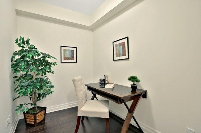 212 - 2300 Upper Middle Rd W, Condo with 1 bedrooms, 1 bathrooms and 2 parking in Oakville ON | Image 13