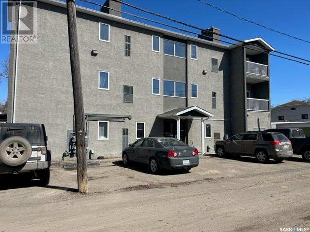 10 - 2935 Victoria Avenue, Condo with 2 bedrooms, 1 bathrooms and null parking in Regina SK | Image 3