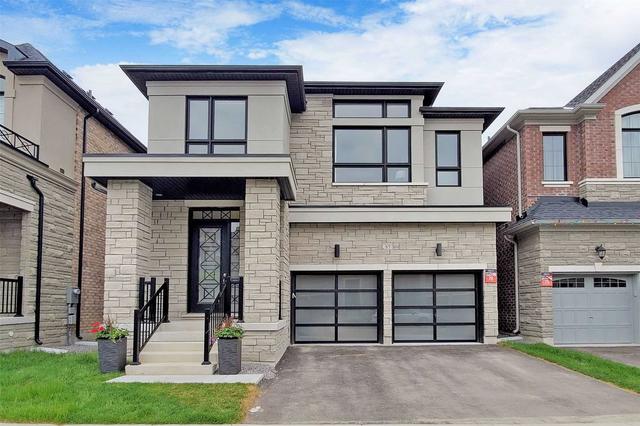 57 Brookfam St, House detached with 4 bedrooms, 4 bathrooms and 4 parking in Richmond Hill ON | Card Image