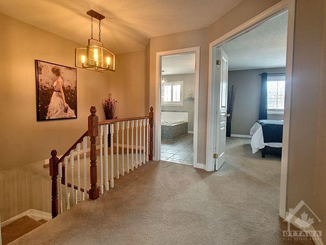 4460 Wildmint Square, Townhouse with 3 bedrooms, 2 bathrooms and 4 parking in Ottawa ON | Image 14