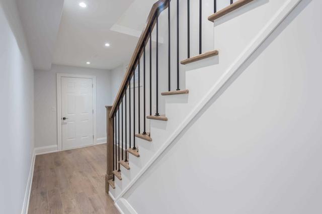 71 Twenty Ninth St, House detached with 4 bedrooms, 4 bathrooms and 3 parking in Toronto ON | Image 21