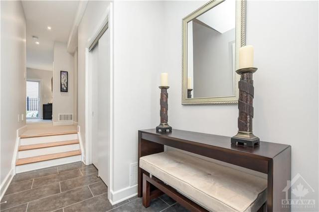 51 Evelyn Avenue, Townhouse with 2 bedrooms, 3 bathrooms and 2 parking in Ottawa ON | Image 4