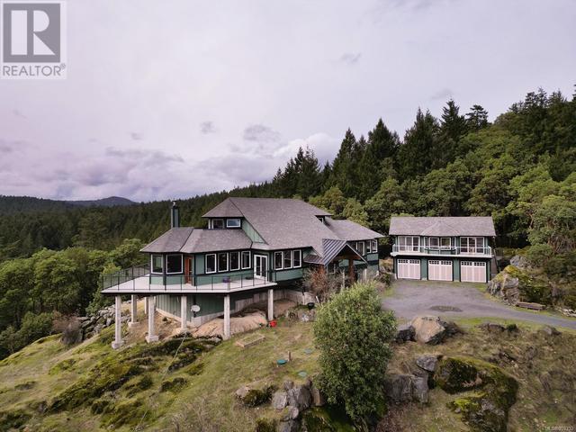 4750 Talon Ridge, House detached with 5 bedrooms, 5 bathrooms and 8 parking in Highlands BC | Image 1