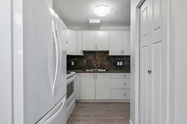 11 Doverdale Mews Se, Home with 3 bedrooms, 1 bathrooms and 2 parking in Calgary AB | Image 8