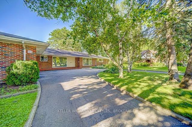 88 Fairway Heights Dr, House detached with 4 bedrooms, 3 bathrooms and 7 parking in Markham ON | Image 4