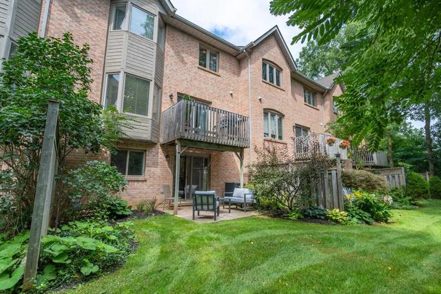 30 - 320 Hamilton Dr, Townhouse with 3 bedrooms, 4 bathrooms and 2 parking in Hamilton ON | Image 33