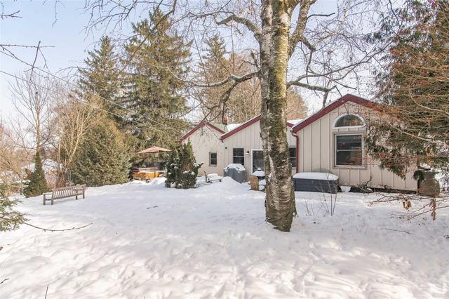 35 Edgehill Dr, House detached with 2 bedrooms, 2 bathrooms and 6 parking in Guelph ON | Image 28