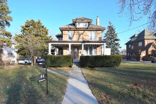 46 Lake Ave. Dr E, House detached with 6 bedrooms, 3 bathrooms and 10 parking in Hamilton ON | Image 1