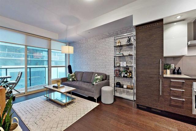 746 - 1030 King St W, Condo with 1 bedrooms, 1 bathrooms and 1 parking in Toronto ON | Image 22