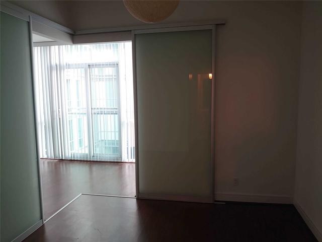 s704 - 112 George St, Condo with 1 bedrooms, 2 bathrooms and 0 parking in Toronto ON | Image 10