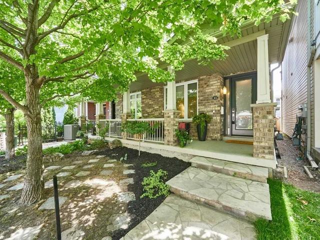 33 Whistle Post St, House semidetached with 3 bedrooms, 3 bathrooms and 1 parking in Toronto ON | Image 12