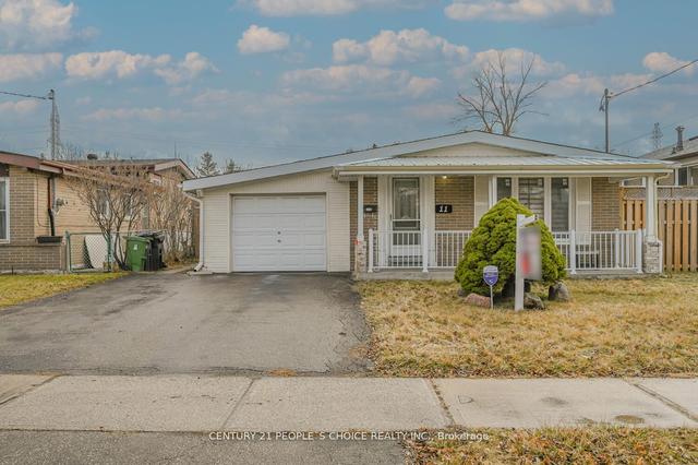 11 Checker Crt, House detached with 3 bedrooms, 2 bathrooms and 4 parking in Toronto ON | Image 31
