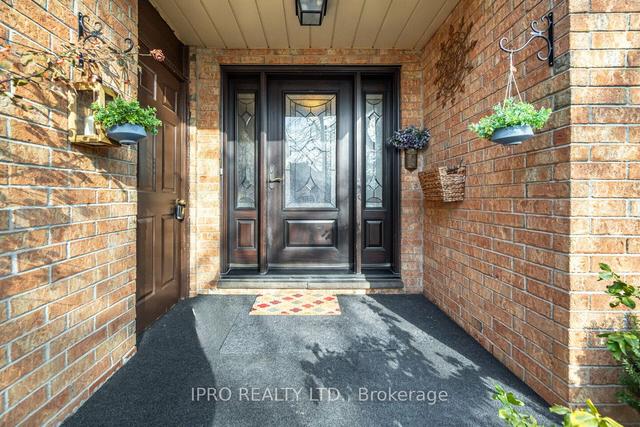 11 Oakington Pl, House detached with 4 bedrooms, 4 bathrooms and 4 parking in Mississauga ON | Image 23