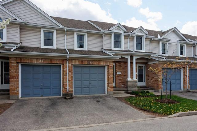 66 Rodgers Rd, Townhouse with 4 bedrooms, 3 bathrooms and 1 parking in Guelph ON | Image 15