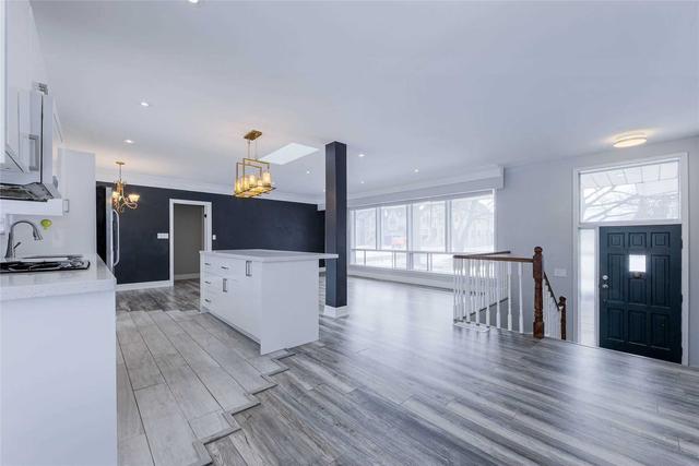 upper - 18 Poplar Dr, House detached with 3 bedrooms, 2 bathrooms and 4 parking in Richmond Hill ON | Image 19
