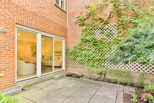 30 Anvil Millway, Townhouse with 3 bedrooms, 3 bathrooms and 4 parking in Toronto ON | Image 14