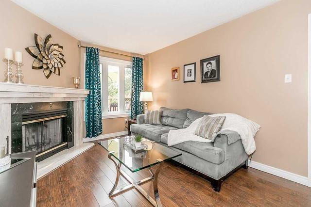 94 Bishop Dr, House detached with 4 bedrooms, 4 bathrooms and 4 parking in Barrie ON | Image 4