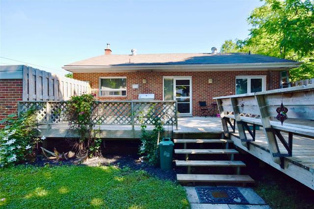 227 Wellington St E, House detached with 2 bedrooms, 2 bathrooms and 4 parking in Barrie ON | Image 24