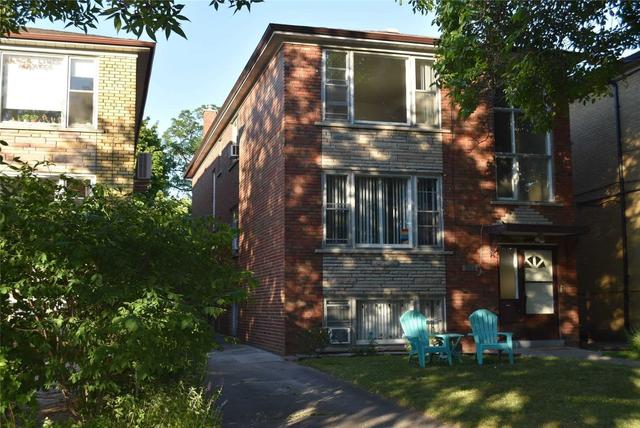 203 High Park Ave, House detached with 6 bedrooms, 3 bathrooms and 5 parking in Toronto ON | Card Image